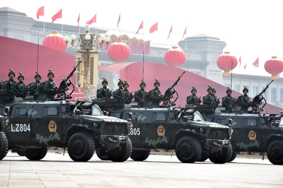 中国阅兵，回顾与展望——以2020年中国阅兵为例，中国阅兵，回顾辉煌历程，展望未来发展——以2020年中国阅兵为例