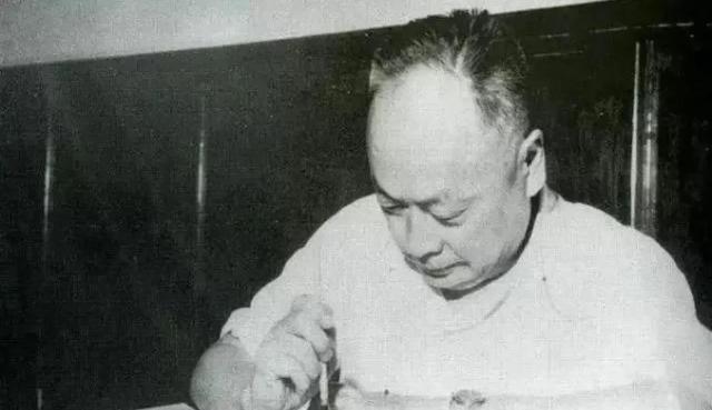 中国人民志愿军，司令兼政治委员的辉煌历程，中国人民志愿军司令兼政治委员的辉煌历程