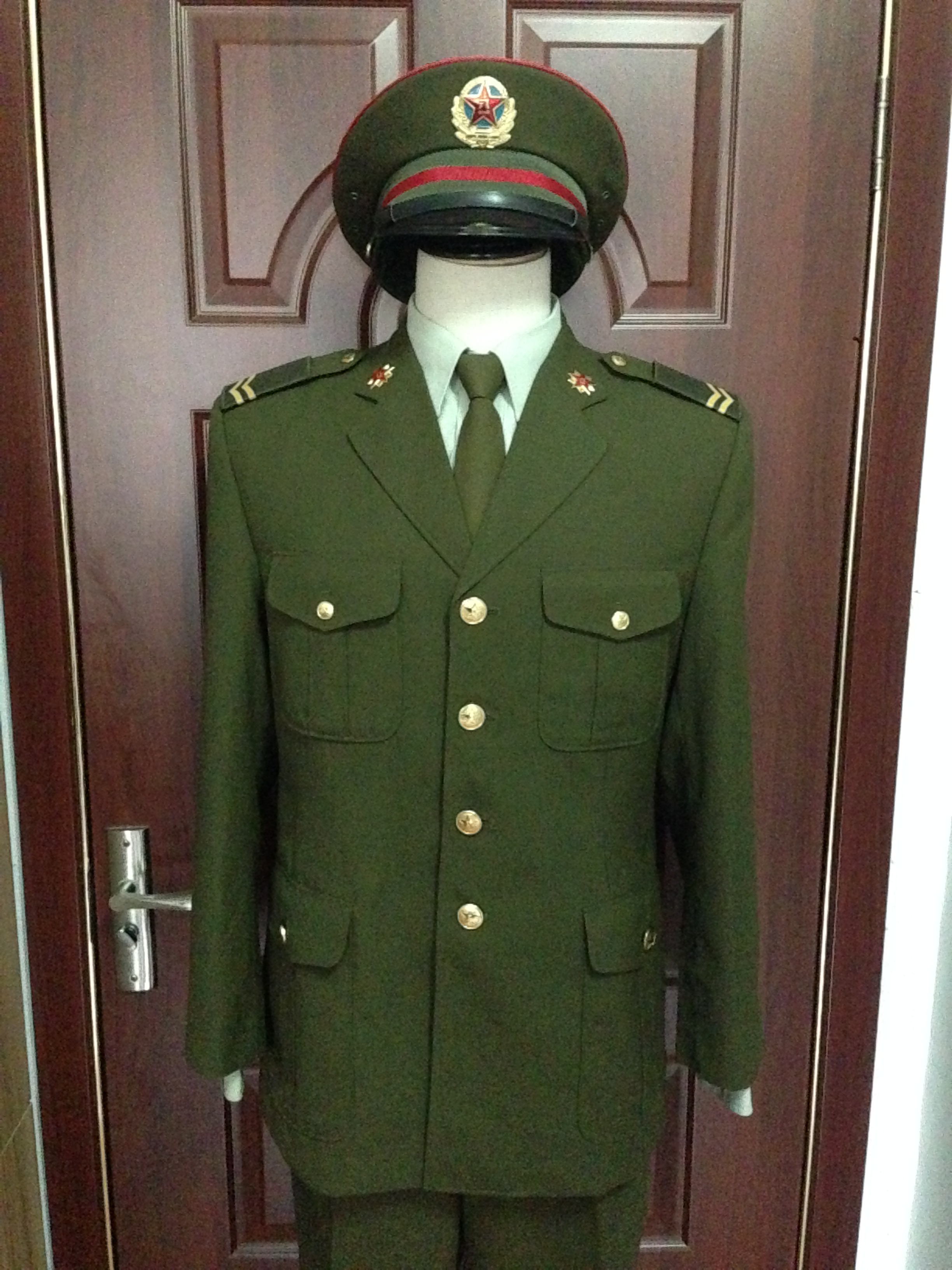 探索中国军队的新风貌，05式军服图片，揭秘中国军队新风貌，05式军服展示图片