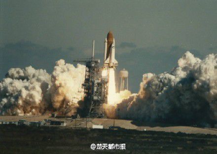 美国挑战者号航天飞机爆炸，人类探索太空的一次重大挫折，美国挑战者号航天飞机爆炸，人类太空探索的沉重挫折