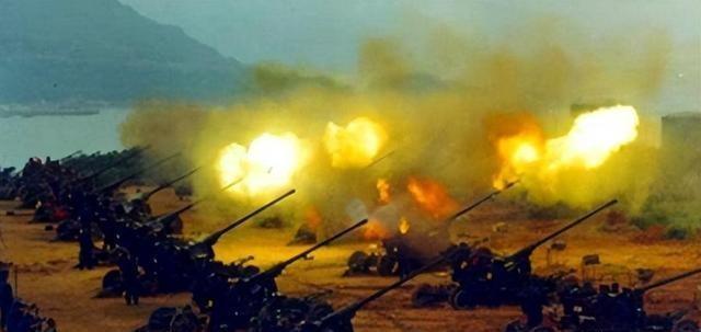 老山最美女兵图片，英勇与美丽的完美结合，老山最美女兵图片，英勇与美丽的战士风采展示