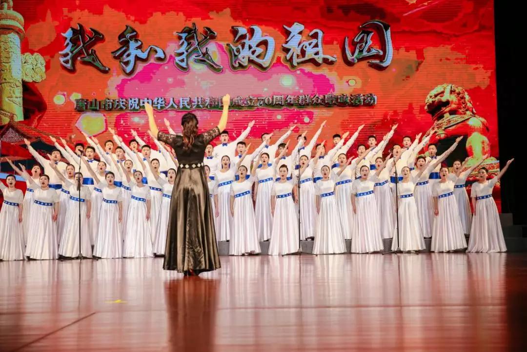 女声小合唱，雄赳赳气昂昂的力量之美，女声小合唱的力量之美，雄赳赳气昂昂的震撼之声