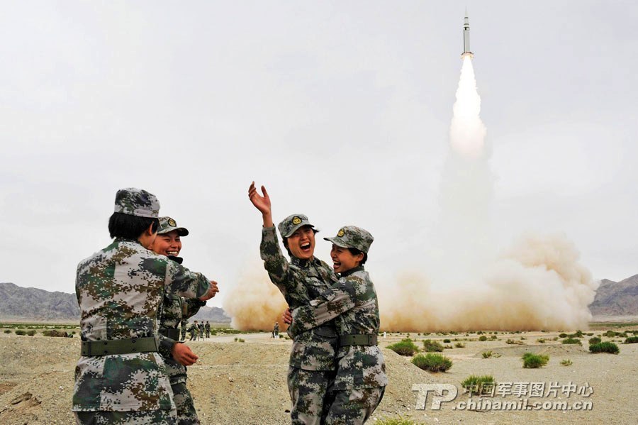 第二炮兵利刃——揭示中国国防力量的坚实后盾，第二炮兵利刃，中国国防力量的坚实后盾揭秘