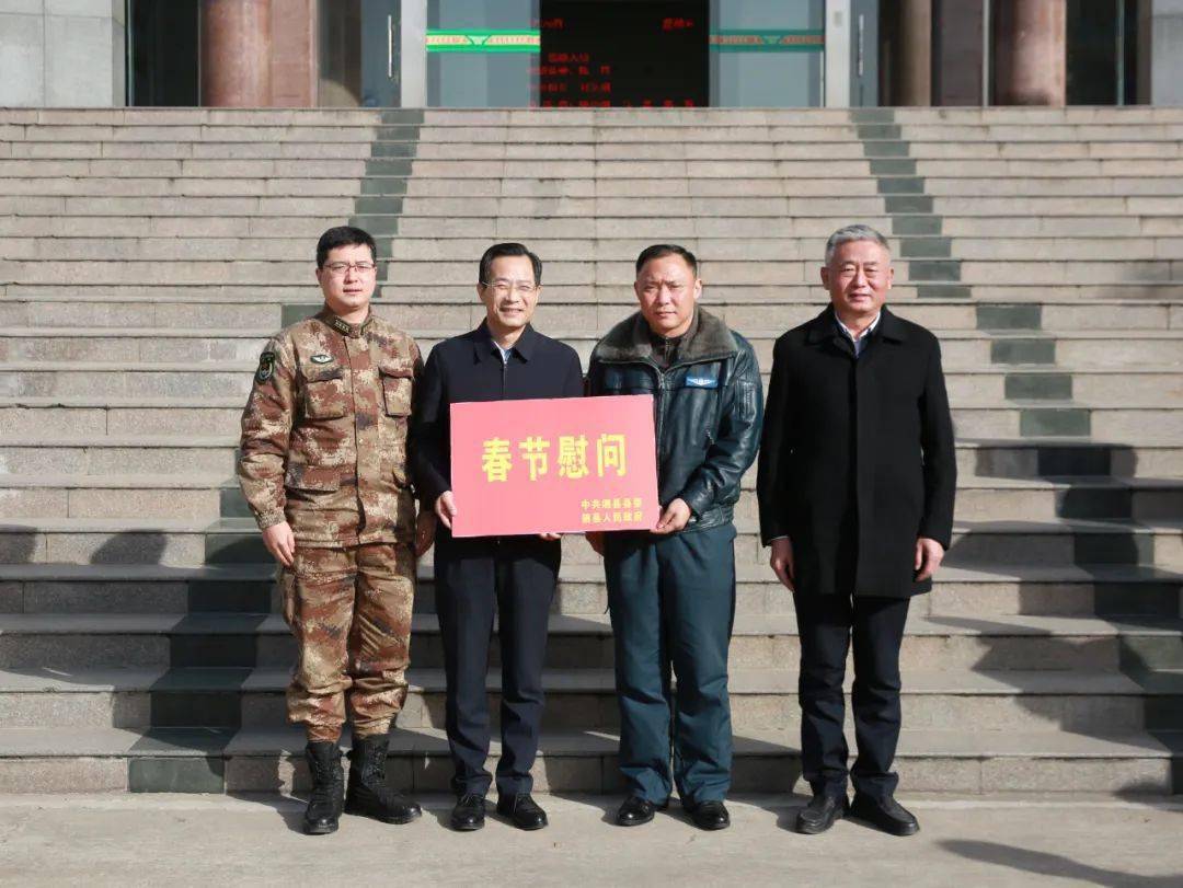 21集团军张志强的卓越军事生涯与英勇事迹，张志强的卓越军事生涯与英勇事迹，揭秘一位英雄的诞生与成长之路
