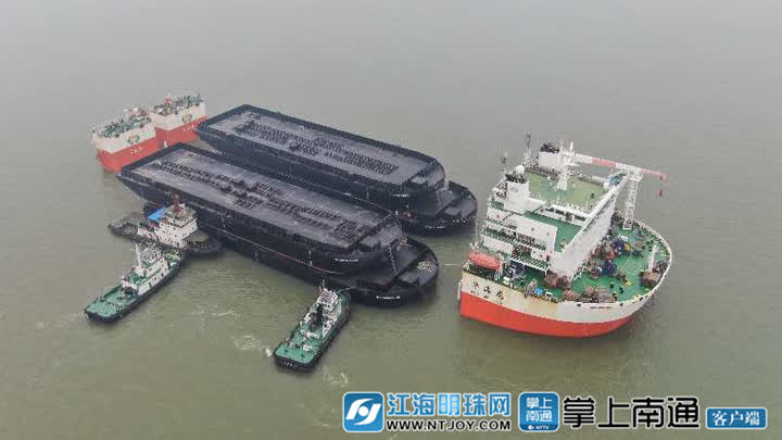 半潜驳与半潜船，水上运输的新时代先锋，半潜驳与半潜船，水上运输新时代的先锋力量