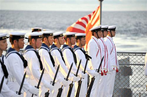 中国海军70周年