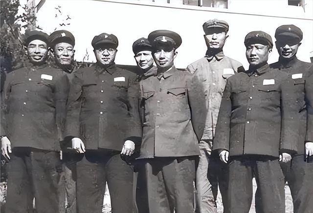 女兵体能考核标准 2024，挑战与机遇并存的时代，女兵体能考核标准 2024，挑战与机遇并存的时代解析