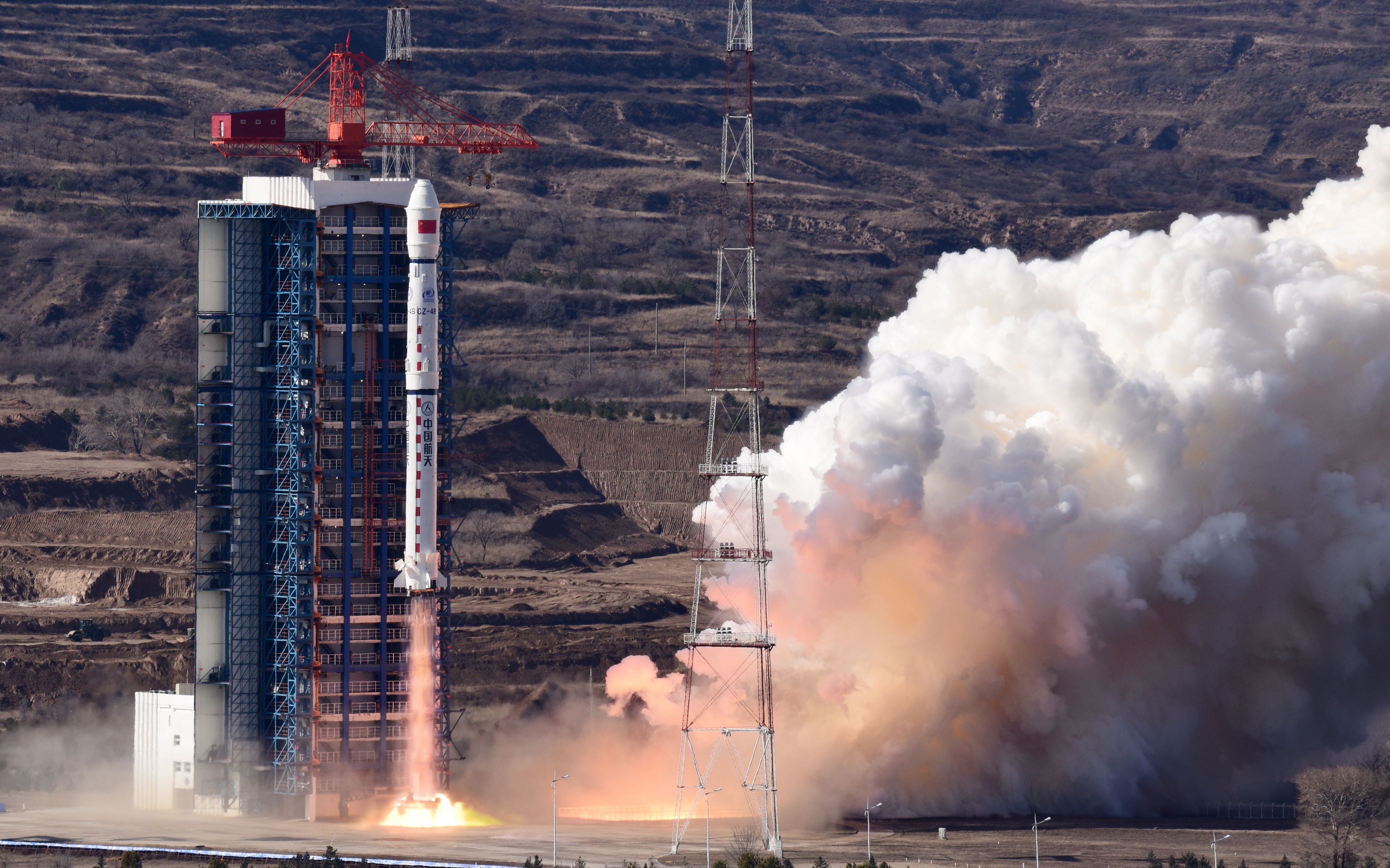 火箭发射新闻，探索宇宙的新里程碑，火箭发射成功，开启宇宙探索新里程碑