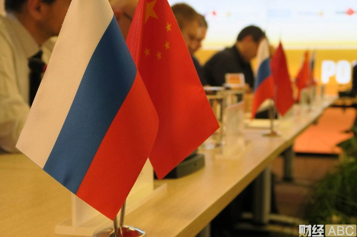 中国是否会加入俄罗斯，解析与探讨，中国是否会与俄罗斯结盟，深度解析与探讨