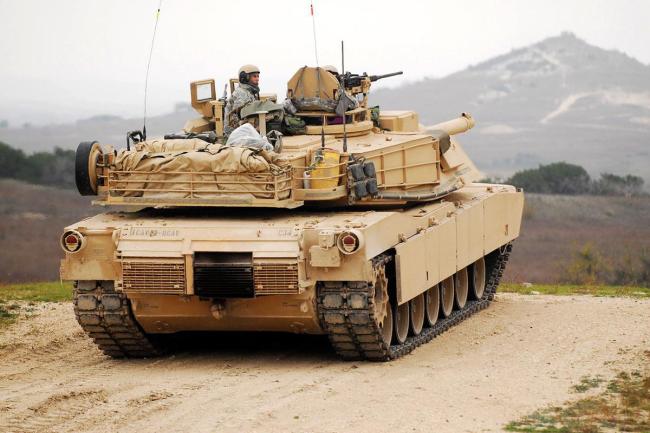 M1A2艾布拉姆斯与豹2A6，两大坦克巨头的交锋与对比，M1A2艾布拉姆斯与豹2A6，两大坦克巨头交锋实录与深度对比