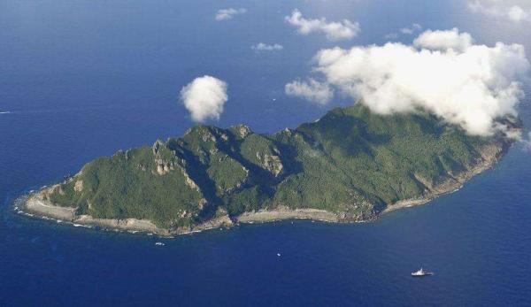 中国回应美日钓鱼岛联手，坚定维护自身领土主权，中国坚定维护领土主权，回应美日钓鱼岛联手挑战
