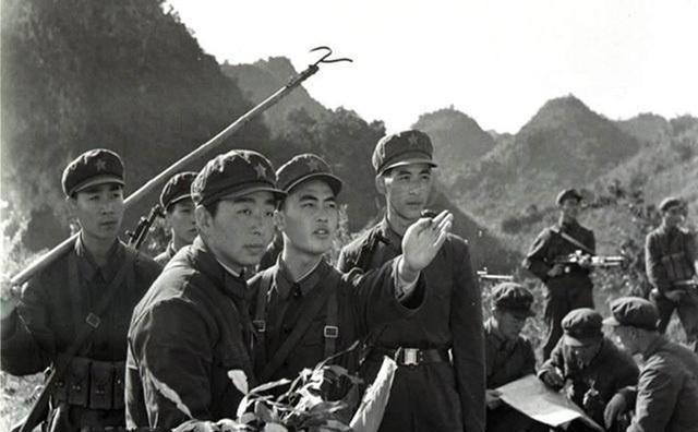 中美陆军，合作与竞争的交织，中美陆军，合作与竞争的交织关系探索