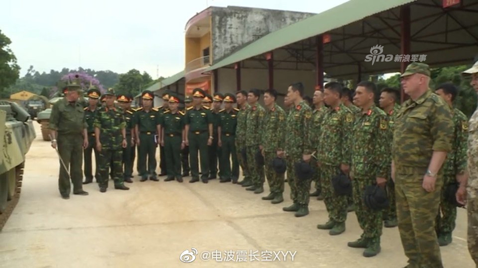 集团军与军区的区别，组织结构和职能差异分析，集团军与军区组织结构及职能差异深度解析，差异分析揭秘其不同点