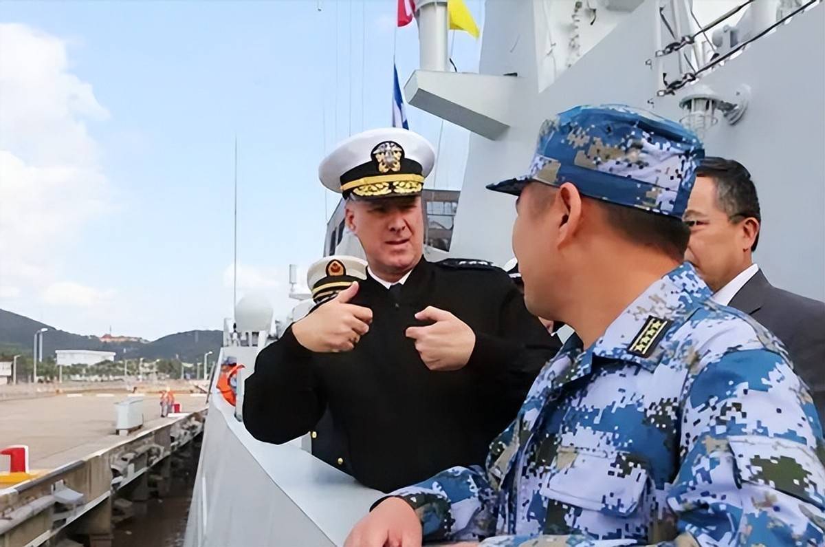 辽宁舰陆强强简历，海军英雄的辉煌历程，辽宁舰陆强强简历，海军英雄辉煌历程揭秘