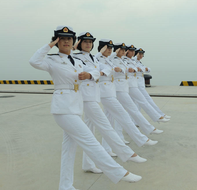 海军制服女装，时尚与荣耀的象征，海军制服女装，时尚与荣耀的融合典范