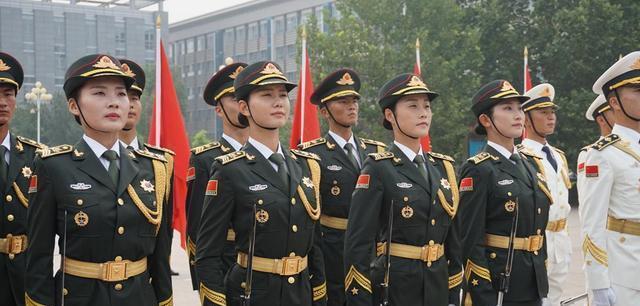 中国50式军服图片，历史、演变与特色，中国50式军服，历史演变、特色及图片回顾