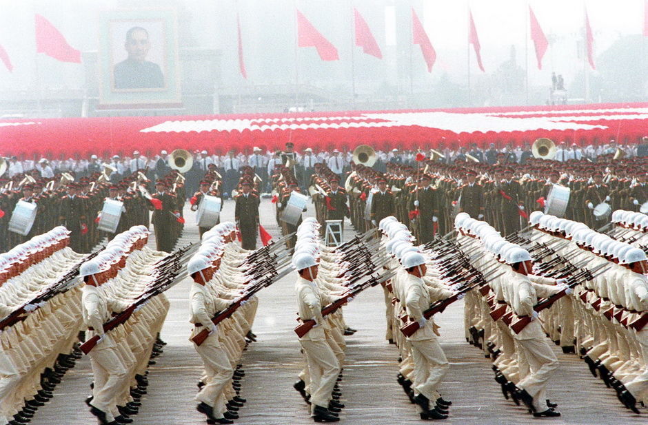 重温历史荣光，1984年大阅兵视频的回眸与思考，重温历史荣光，回顾与思考1984年大阅兵视频