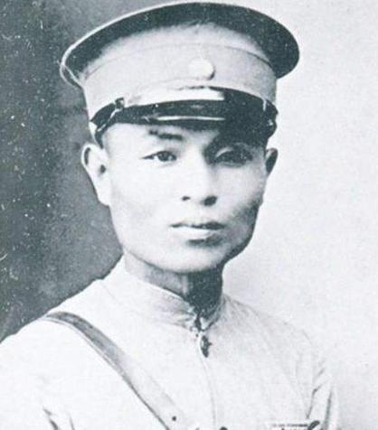 韩德明将军简历，韩德明将军的生平简介