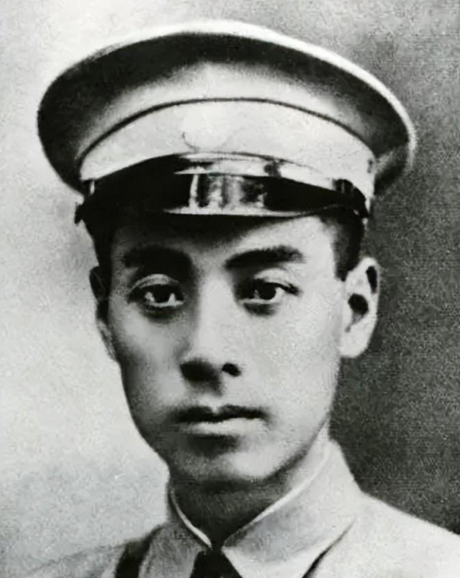 考军校对眼睛的要求标准，考军校眼睛要求标准详解