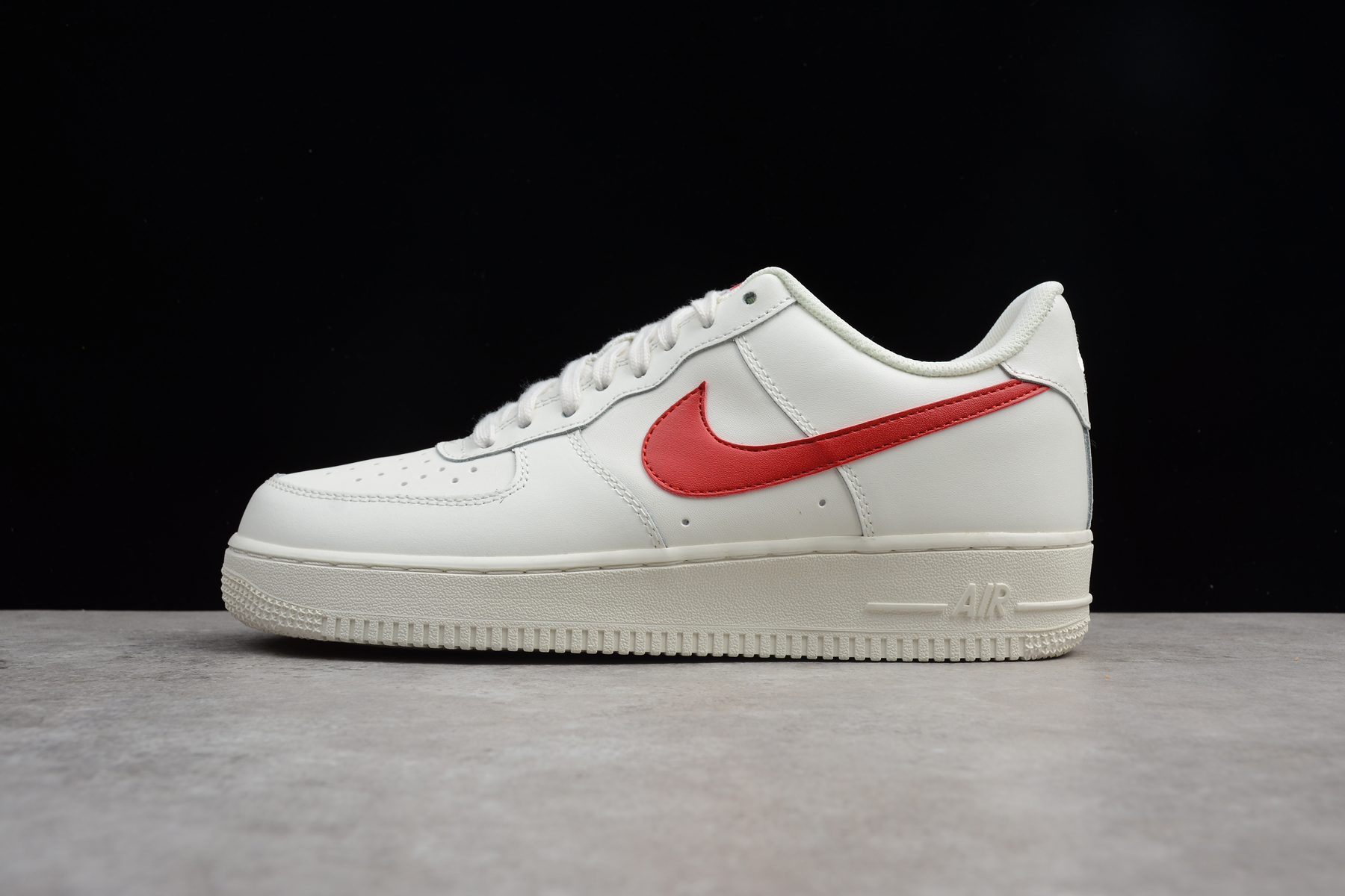 Nike空军一号正品，品质、风格与追求的完美结合，Nike空军一号正品，品质、风格与追求的卓越融合
