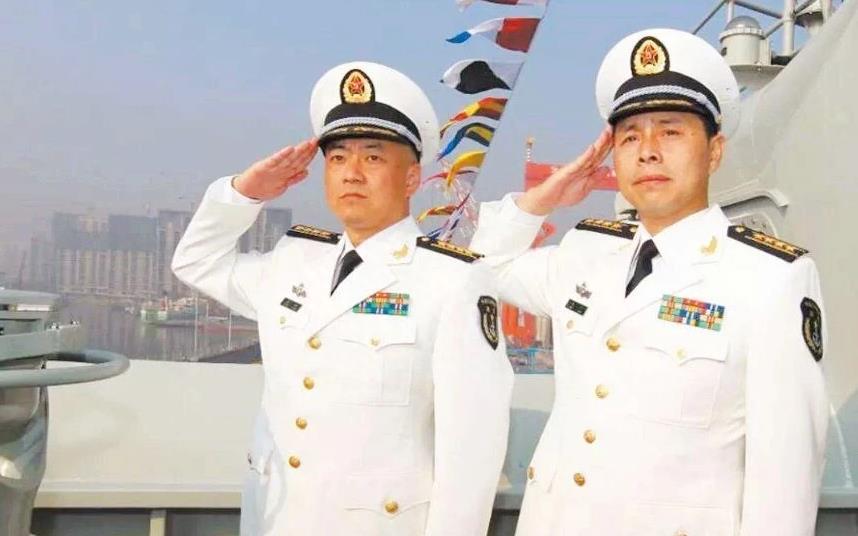 辽宁舰副舰长名单揭秘，13位精英领航者的风采，辽宁舰副舰长名单揭秘，13位精英领航者的荣耀风采