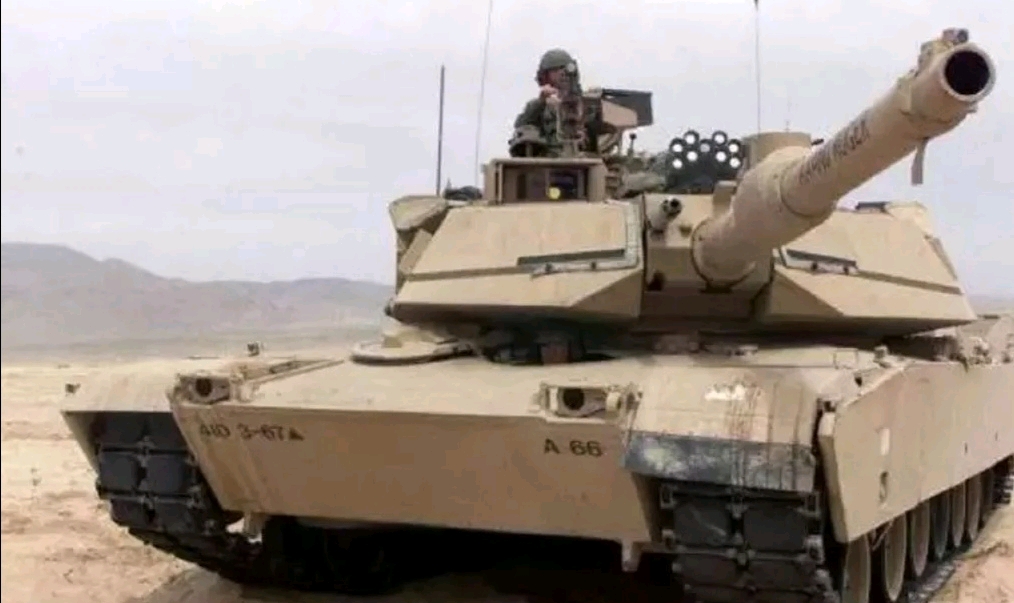 M1A2艾布拉姆斯殉爆，深度解析现代坦克的致命瞬间，揭秘M1A2艾布拉姆斯殉爆事件，深度剖析现代坦克致命瞬间的真相