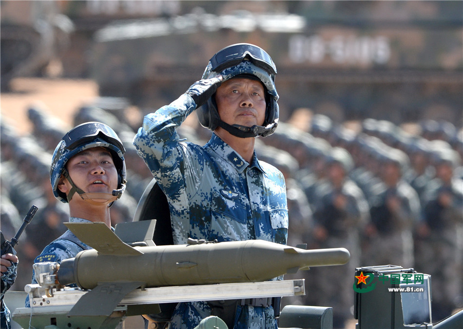 孙向东军长与空降兵15军，英雄背后的祖籍传奇，孙向东军长与空降兵15军，英雄祖籍传奇故事