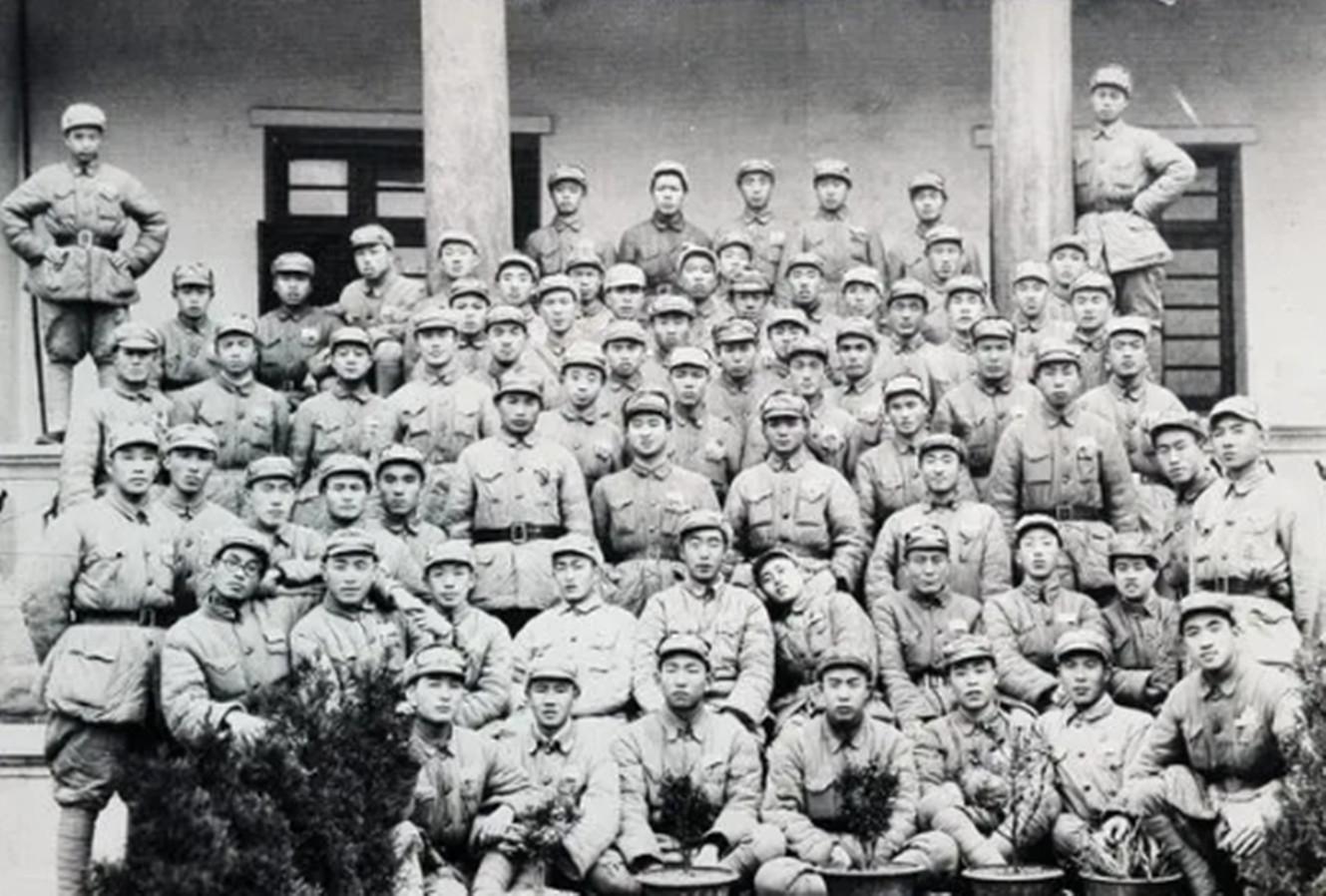 陆军第十四军第四十二师，历史与荣耀的见证，陆军第十四军第四十二师，历史荣耀与见证