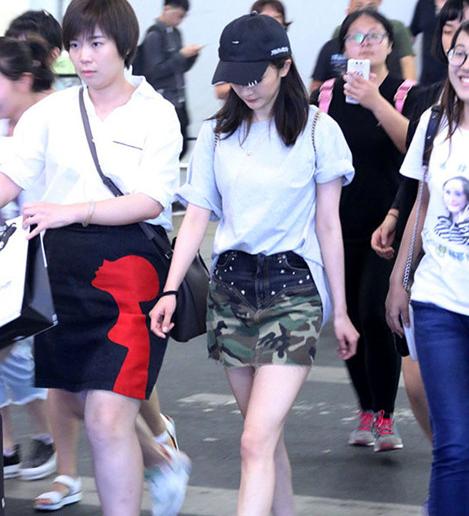 中国女兵照片与迷彩卡通图片的魅力，中国女兵照片与迷彩卡通图片的魅力展现