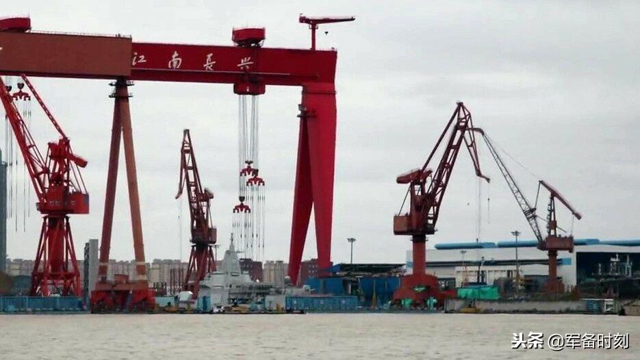 关于051C型驱逐舰能否作为盾舰的问题探讨，探讨，051C型驱逐舰的盾舰属性解析