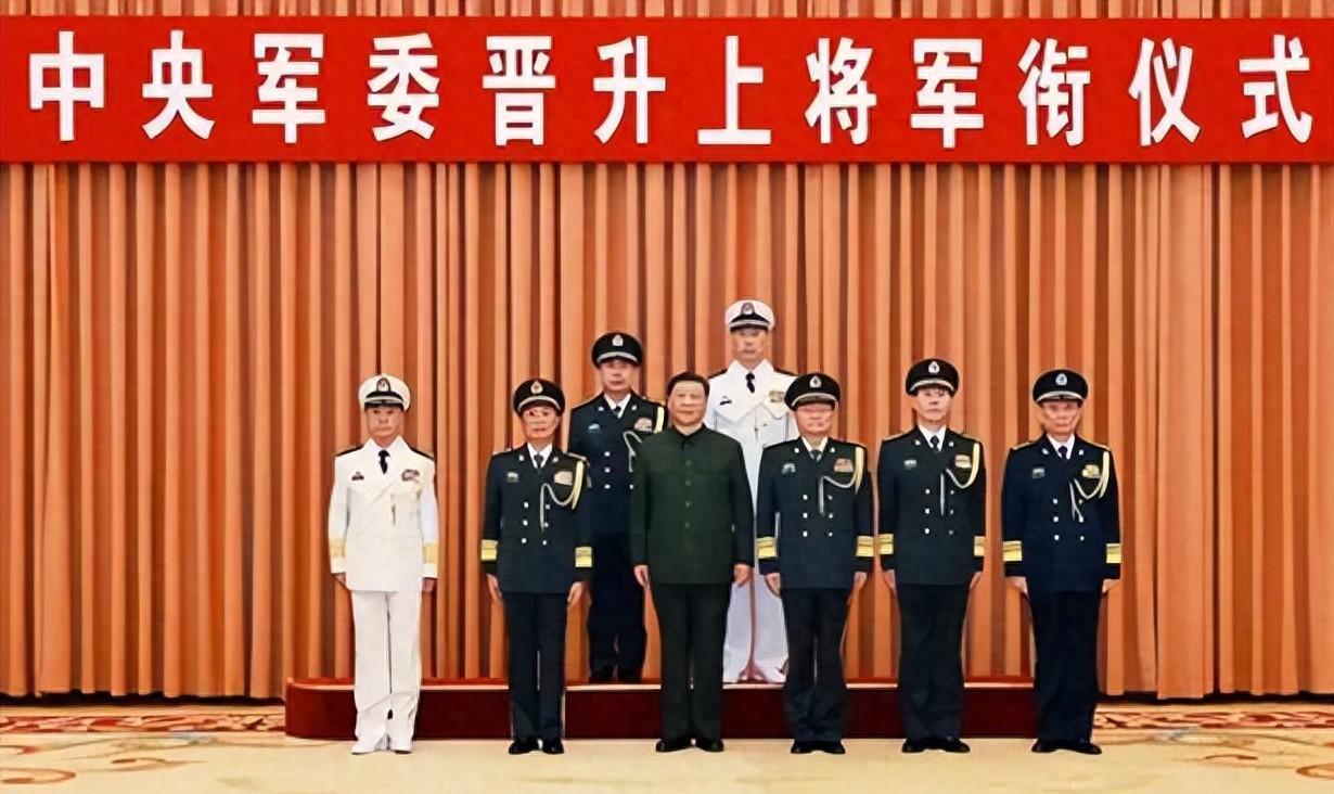 海军司令员董军的年龄与卓越贡献，海军司令员董军的年龄与卓越贡献，岁月见证军魂的成长与奉献