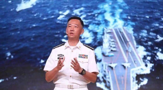 辽宁号首任舰长是谁，揭秘中国首艘航母的领航人，辽宁号航母首任舰长揭秘，中国首艘航母领航人的传奇故事
