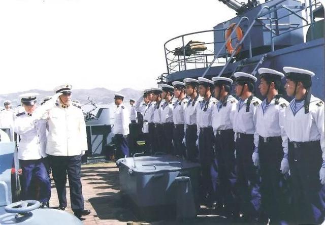 海军司令员张，领航新时代的海军力量，海军司令员张领航新时代海军力量崛起之路