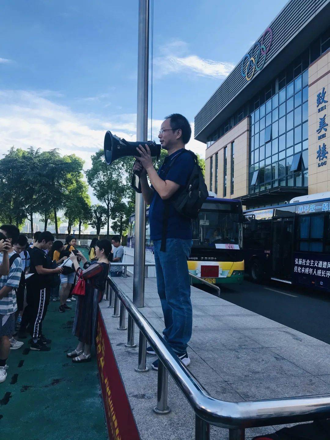 王中王血肖三期必出一期，深度解析与预测，王中王血肖三期深度解析与预测，揭秘必出一期的奥秘
