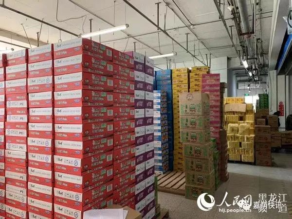 直-18货仓尺寸及其应用分析，直-18货仓尺寸详解及应用领域分析