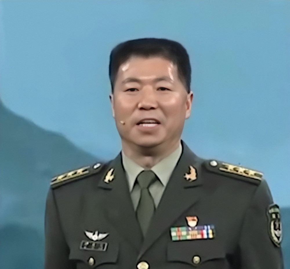祁发宝的家庭，英雄背后的温暖故事，祁发宝家庭，英雄背后的温情故事