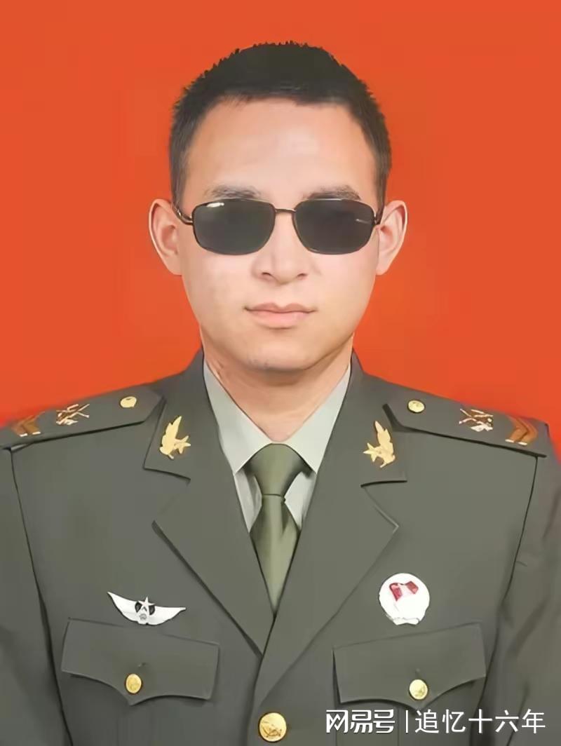 杜富国与八一勋章，荣誉背后的力量与影响，杜富国与八一勋章，荣誉背后的力量与深远影响