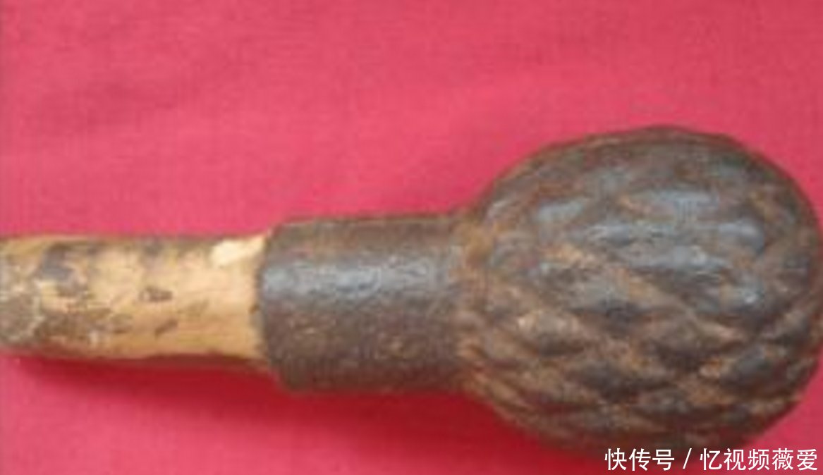 裤裆兜里藏手雷歇后语——一则揭示与解读，裤裆兜里藏手雷歇后语，揭示与解读一则传统智慧的警示