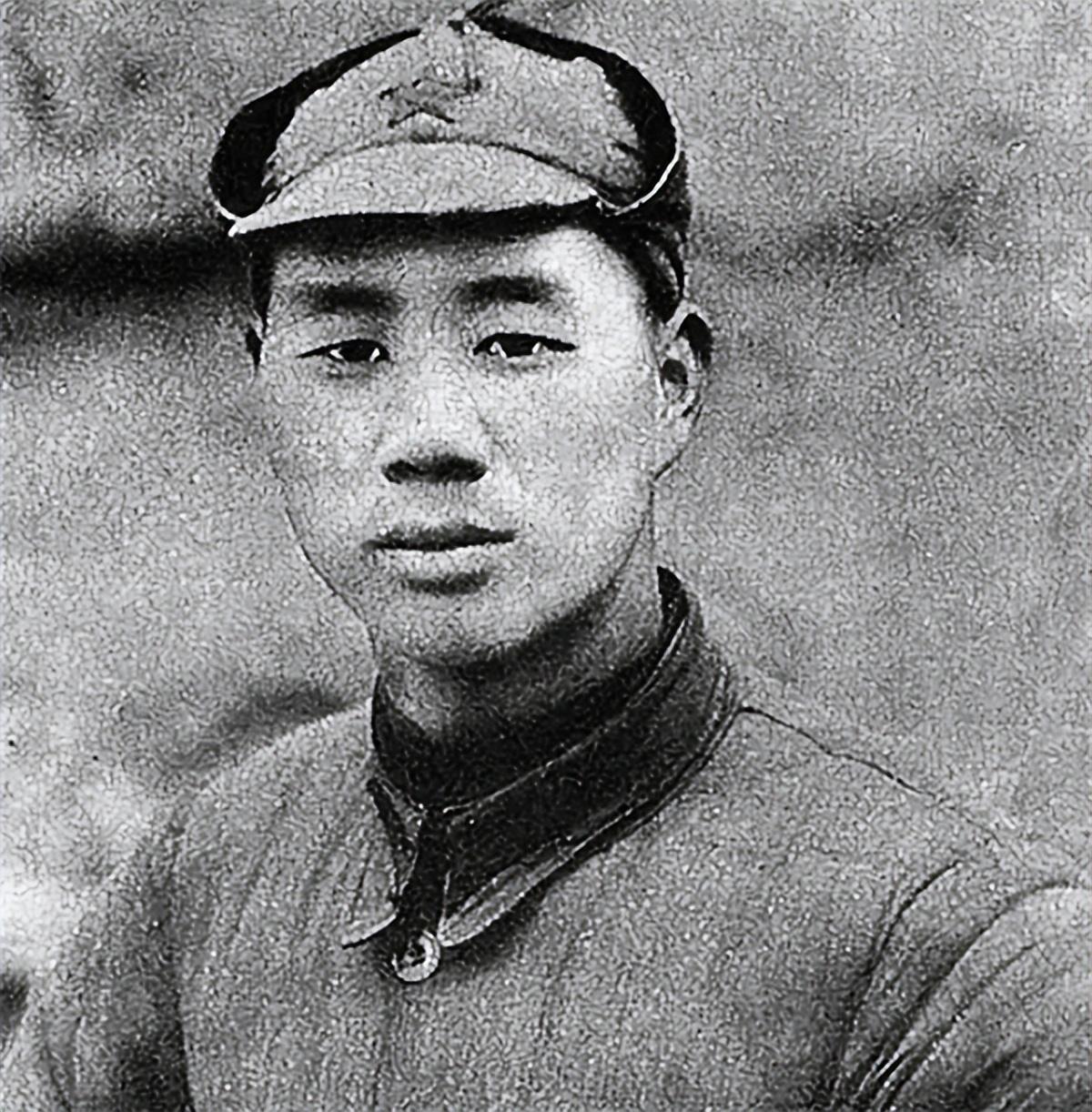 医疗兵女兵阅兵，展现女性力量与医疗精神的融合之美，医疗兵女兵阅兵，展现女性力量与医疗精神融合之美风采
