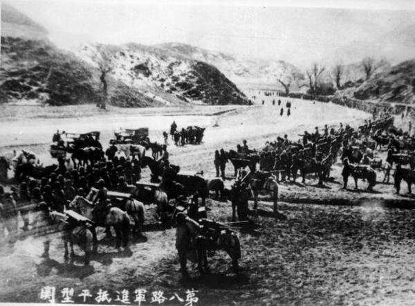 八路军的军旗，荣耀与传承，八路军军旗，荣耀传承的战地旗帜