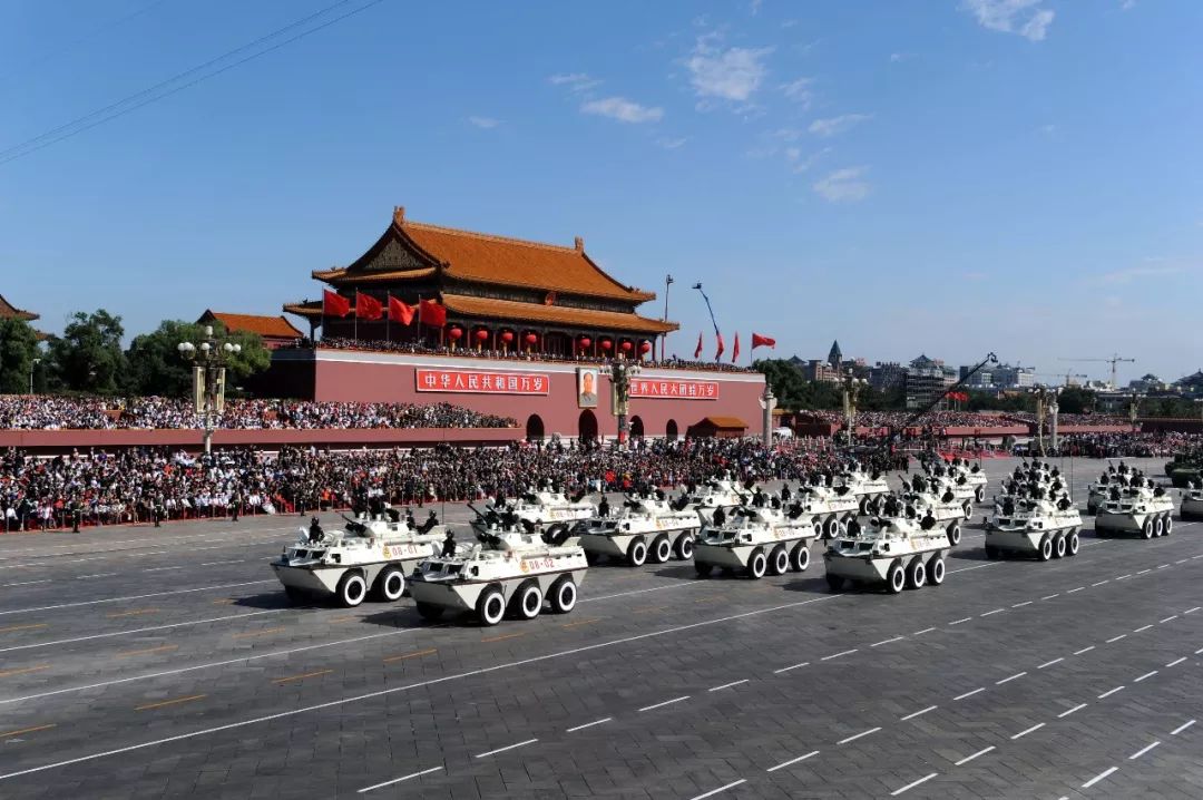 盛大的庆祝仪式，纪念阅兵现场70周年庆典，盛大阅兵仪式纪念70周年庆典盛况空前！