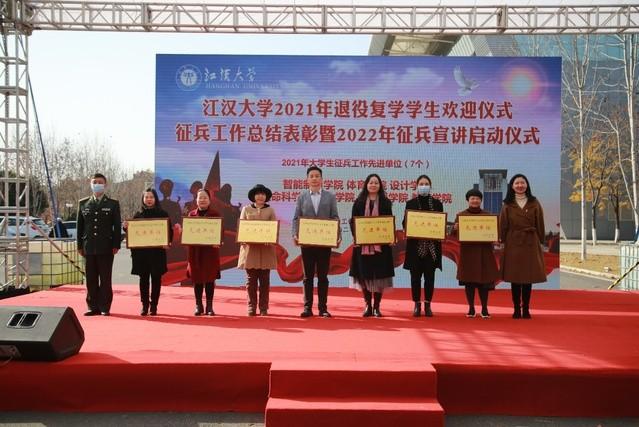 海军征兵宣传片视频2021，呼唤英雄，扬帆起航的荣耀时刻，海军征兵宣传片2021，扬帆起航，呼唤英雄荣耀时刻