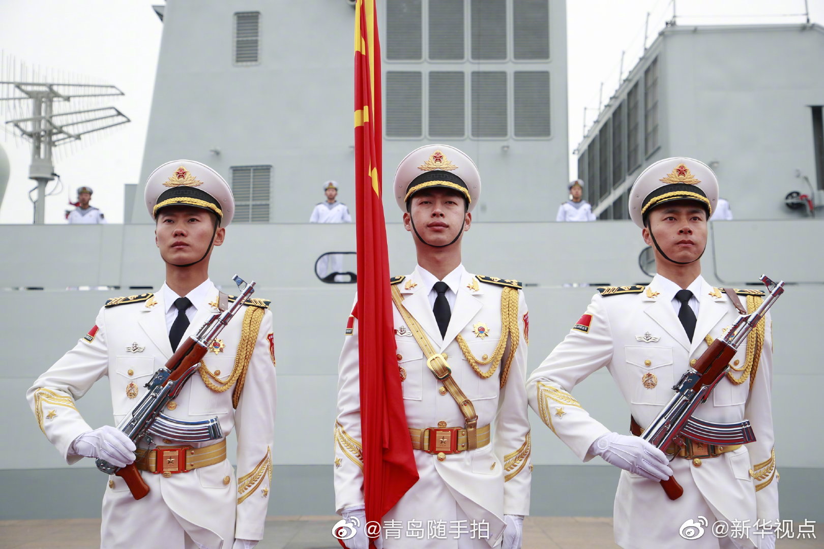 海军成立70周年阅兵高清图片，荣耀的瞬间，历史的见证，海军成立70周年阅兵荣耀瞬间，历史见证的高清图片展