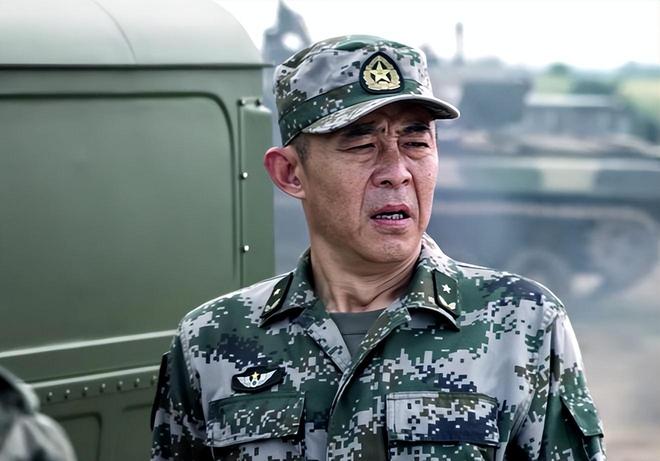 中国第一特种兵侯国领，荣耀与传奇的铸就者，中国特种兵传奇人物侯国领，荣耀铸就之路