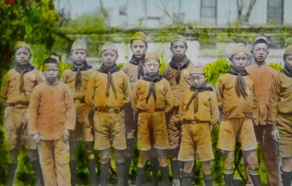八十年代的荣光，中国女兵照片背后的故事，八十年代的荣光，中国女兵照片背后的故事传奇