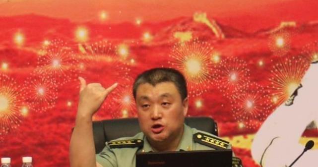 军事评论专家张绍中的近期观察与分析，军事评论专家张绍中的最新观察分析摘要