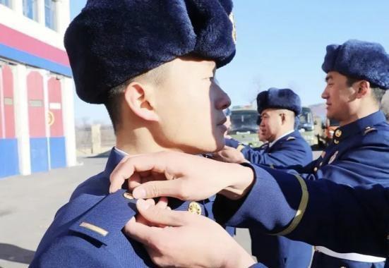 武警警官学院学员的军籍问题探究，武警警官学院学员军籍问题深度解析
