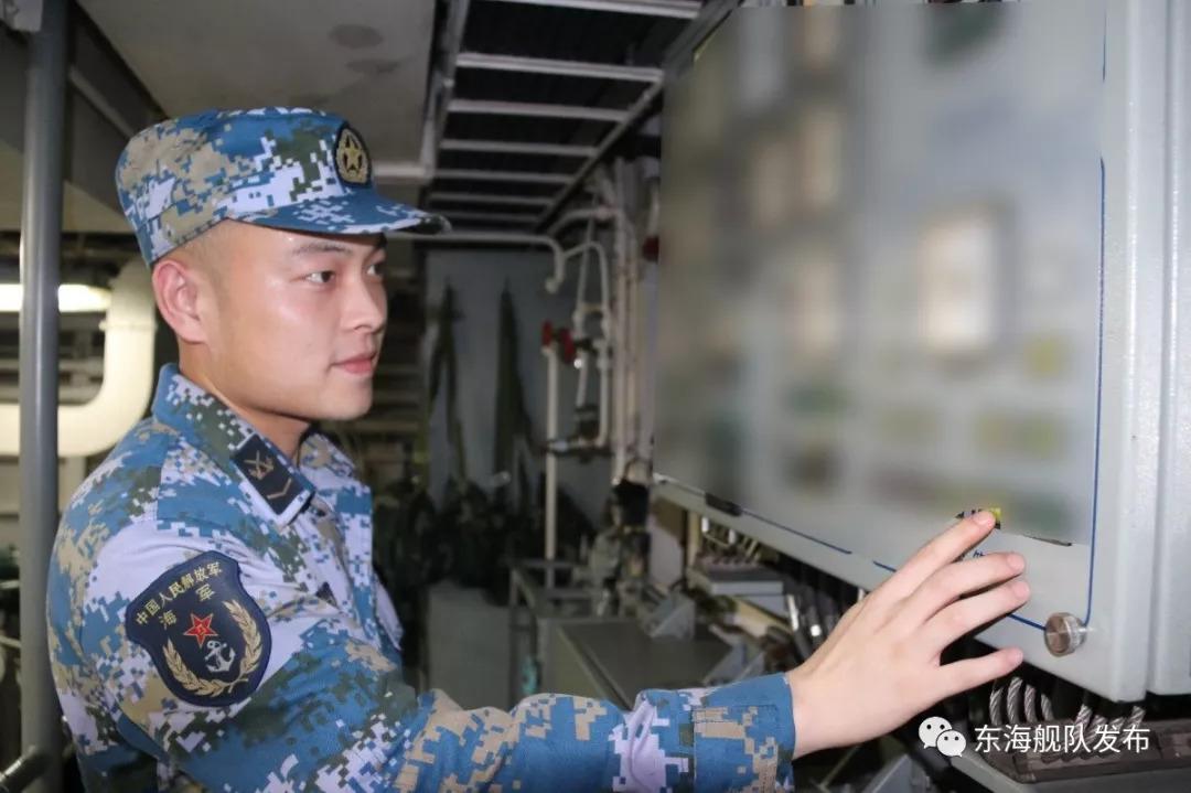海军温州舰，时代的荣光与国家的力量，海军温州舰，时代的荣光与国家力量的象征