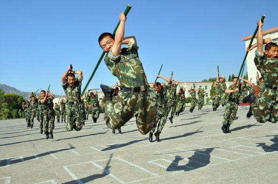 国防之光，杨宇军退役告别之际的深情讲话，国防之光，杨宇军退役告别之际的感人致辞