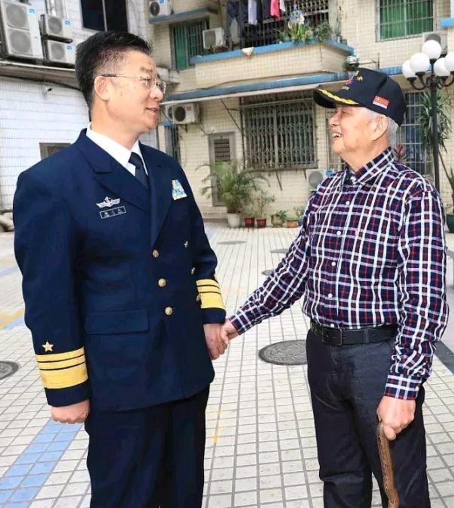 纪念海军70周年，陈伟文与他的海洋梦想，纪念海军70周年，陈伟文的海洋梦想之旅